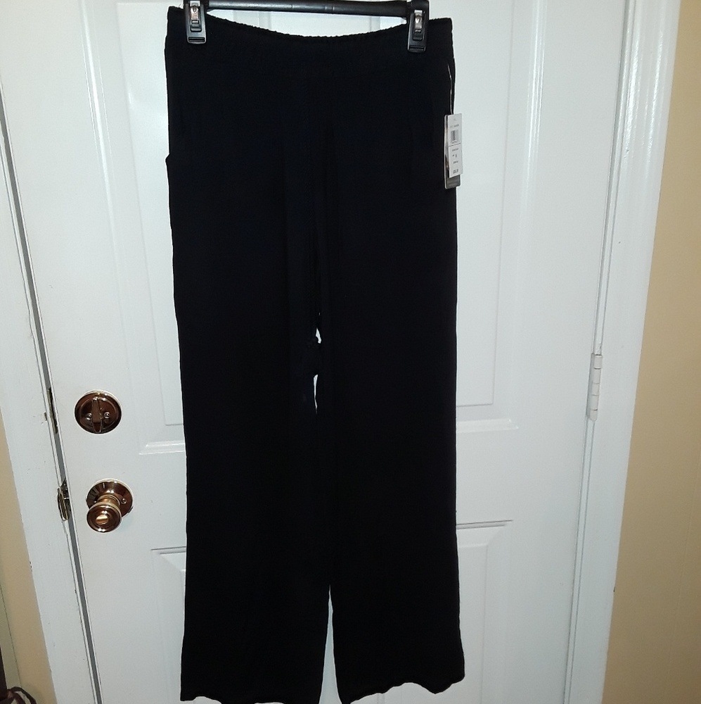 Black draw string big leg pants